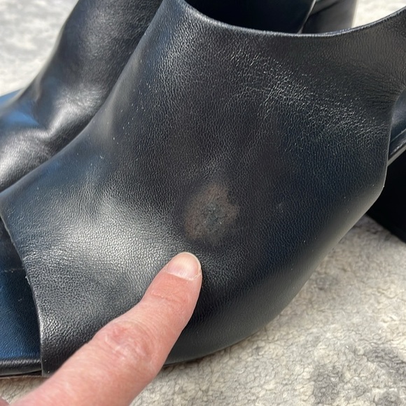 Vince Hartley Slingback Peep Toe Heels Booties Black Leather Sz 11 - Picture 3 of 16